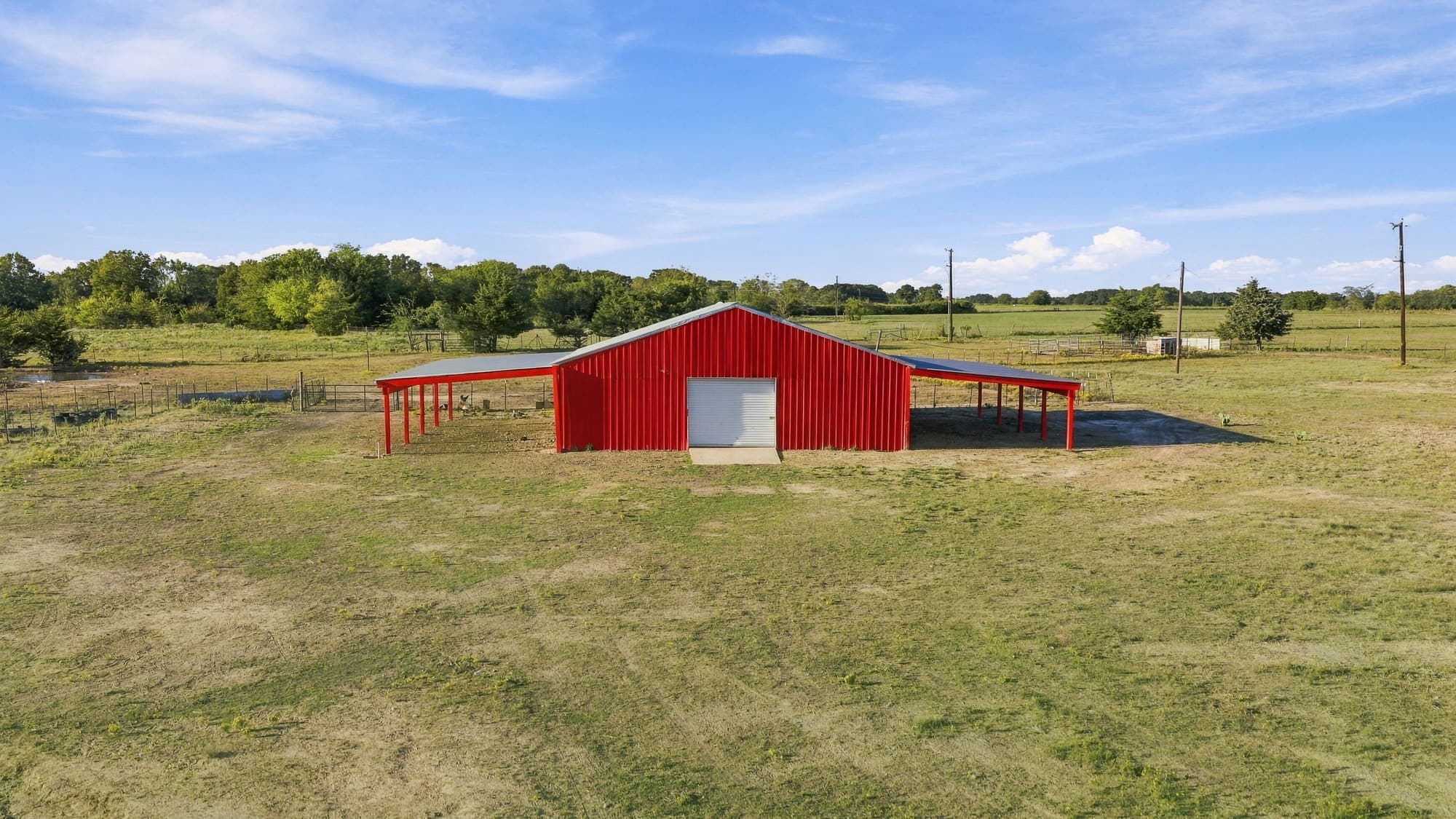 Barn With Covered Bays